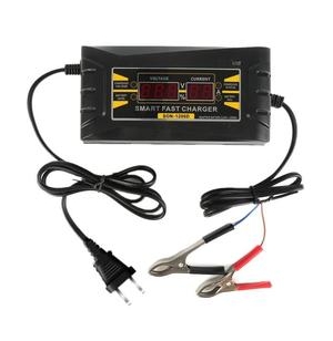 Chargeur de batterie automobile  12V 6Ah